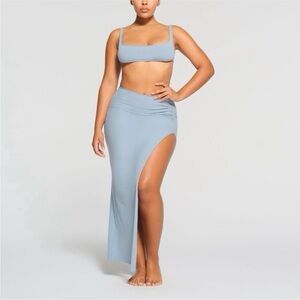 NWT Skims Raw Edge Intimates Skirt in Denim Size S